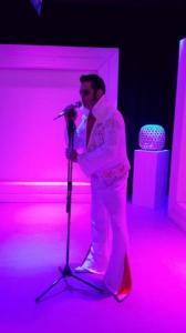 elvis 1.jpg